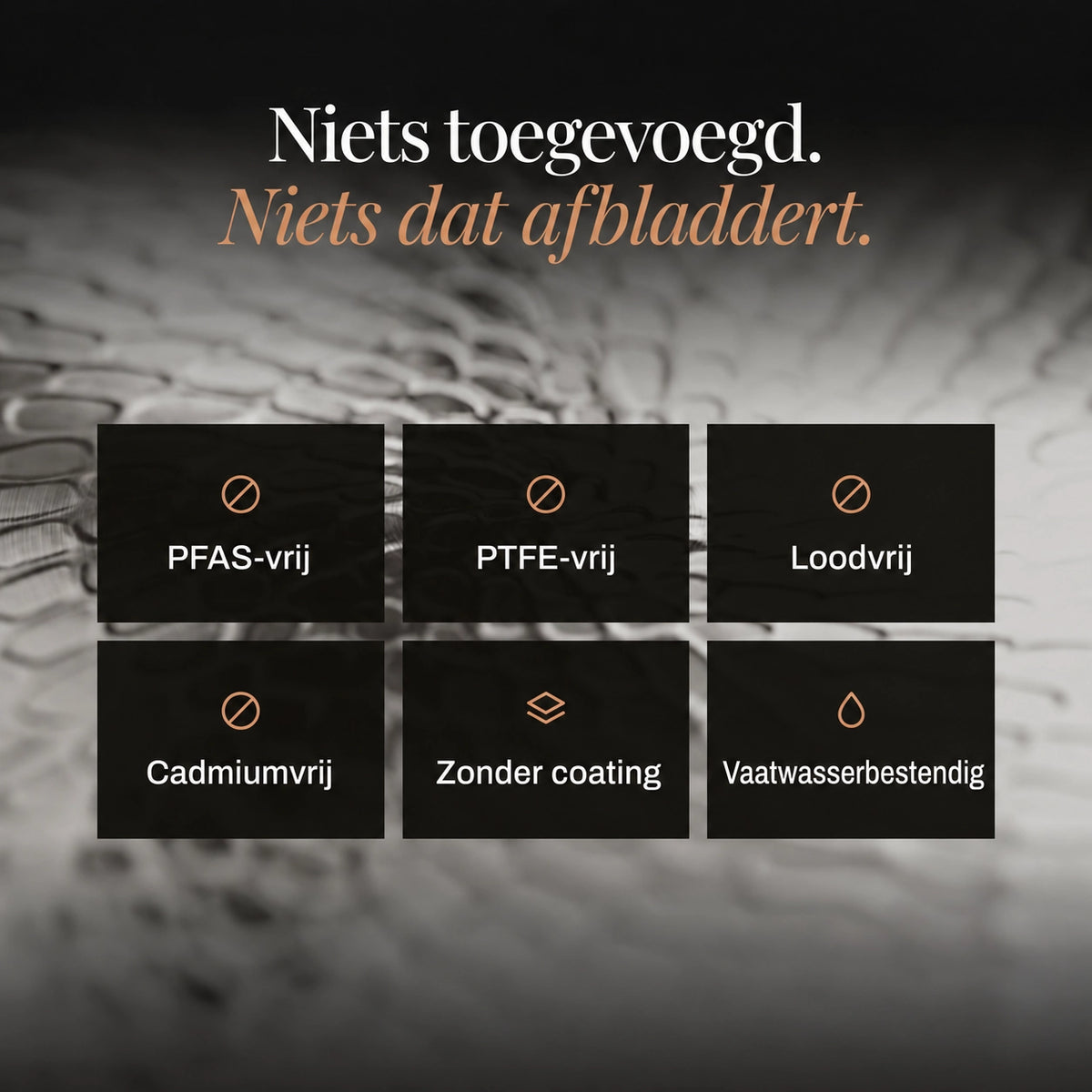 Titanium koekenpan met gehamerd oppervlak